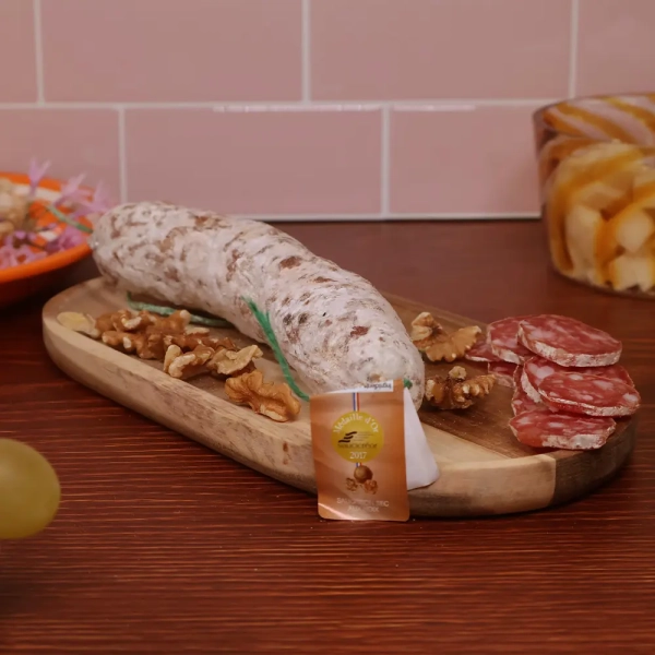 Saucisson aux Noix